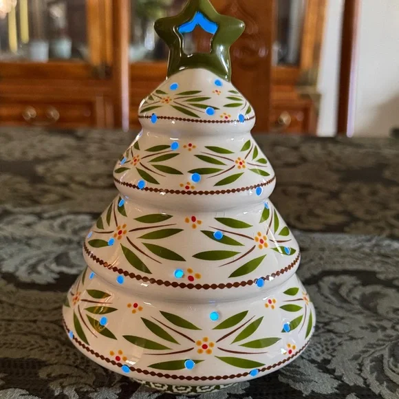 Temp-tations “Old World” Hand-Painted Light-Up Christmas Tree - Picture 8 of 9